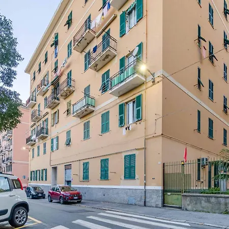 Comfy In Genova's St Teodoro District Genua